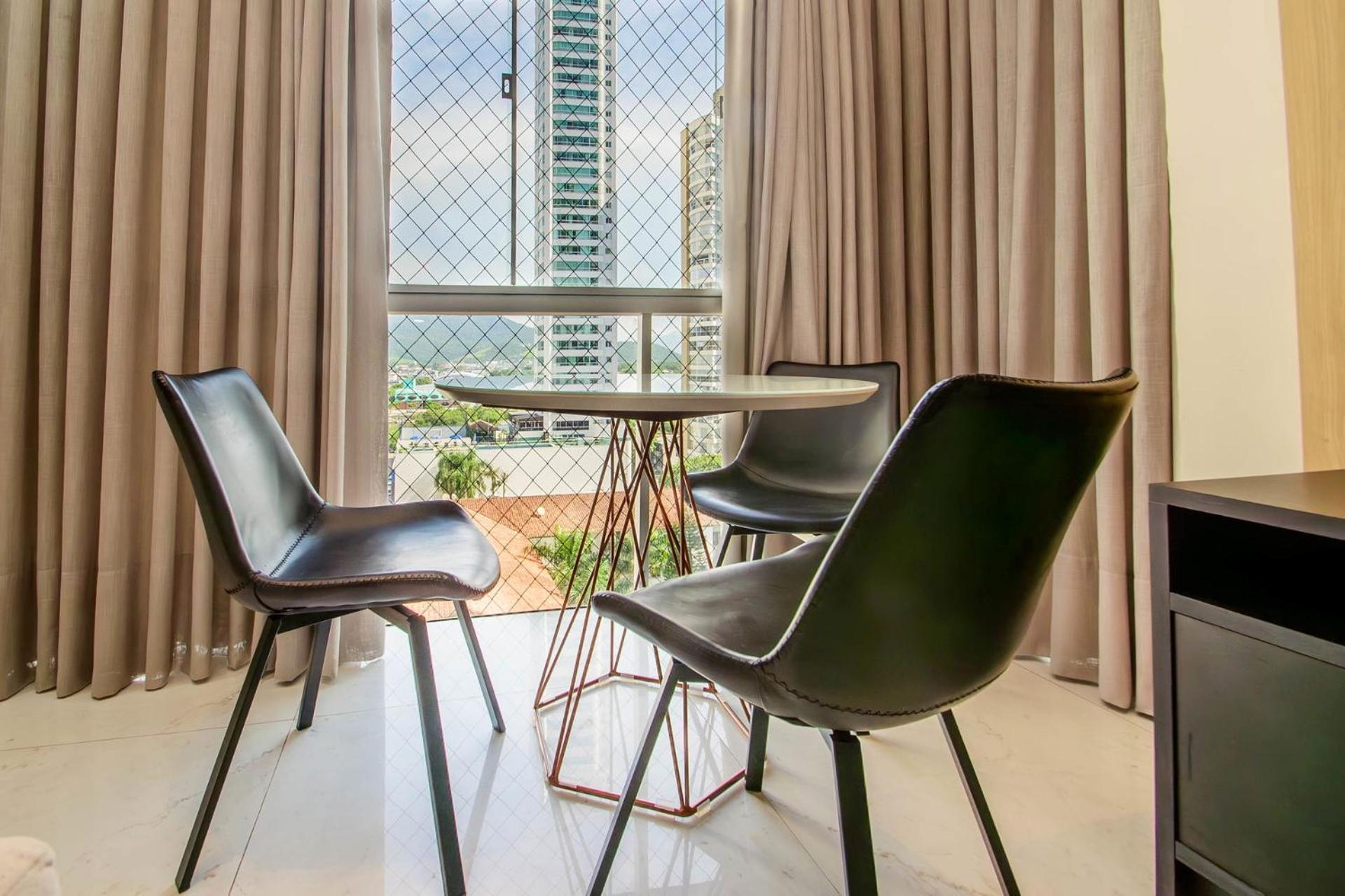 Apto Vista Mar Na Av. Atlantica, Barra Sul Nf1414 Apartamento *